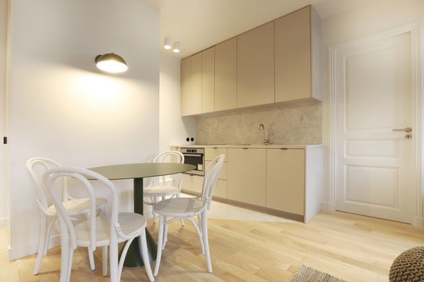 Appartement à louer rue du Cirque, Paris 8ème - Photo 1