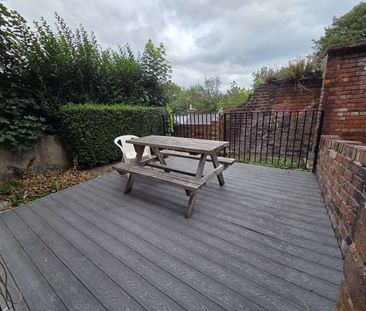 237 Crookesmoor Road, Crookesmoor, S6 3FQ - Photo 3