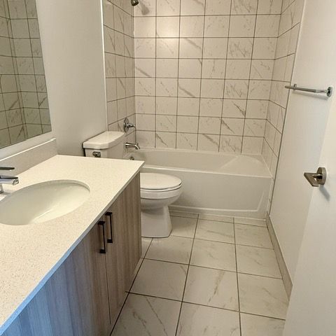 For Lease - 1010 Sandy Beach Road Unit# 712, Pickering, Ontario - Photo 1