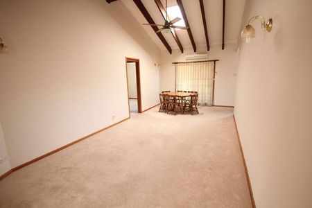 Short Stroll To CBA - Photo 2