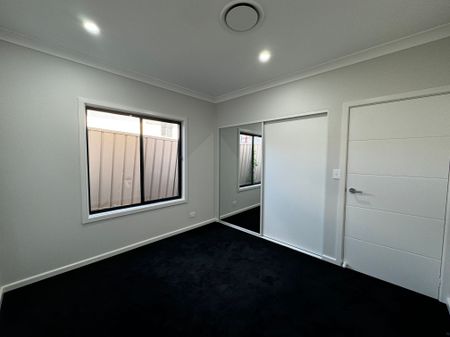 Convenient Living in Morisset - Photo 5