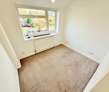 3 bedroom detached house to rent - Photo 3