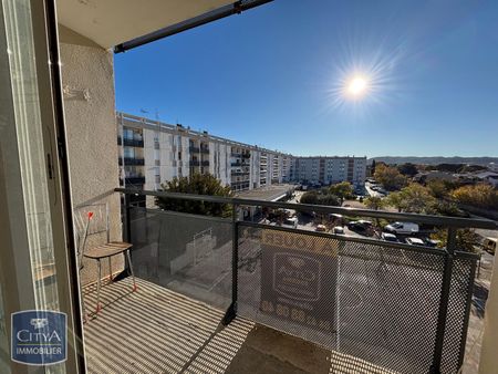 Location Appartement 2 pièces 50m² MARIGNANE 13700 - Photo 4