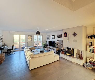 Joli triplex de 5.5 pièces au rez - Photo 1