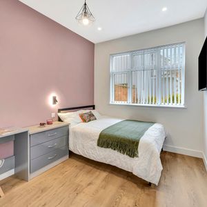 &#10024;Stunning En-Suite Rooms in Central Northampton&#10024; - Photo 3