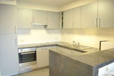 Luxe appartement met 2 slaapkamers in het hartje van Kortrijk - Photo 5