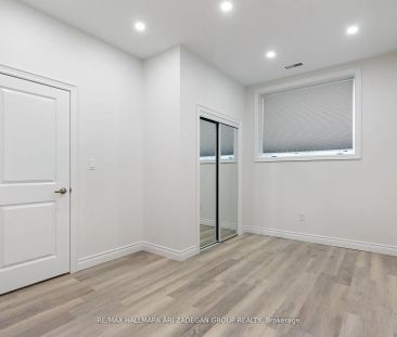 177 The Queensway S #B - Photo 4