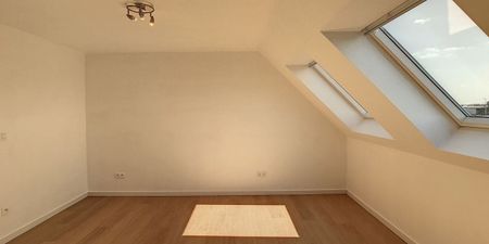 Appartement te huur in Poperinge voor € 700 met 2 slaapkamers - Foto 2