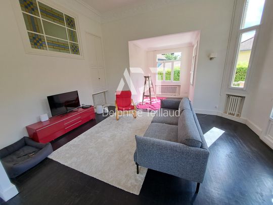 Location Maison 6 pièces 171m² VAULNAVEYS LE HAUT 38410 - Photo 1