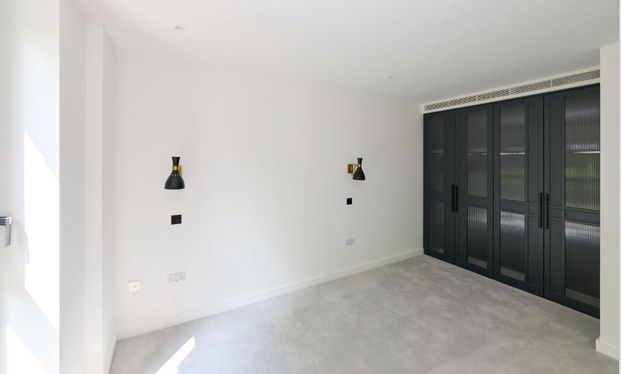 Boxwood Gardens, E1W, London - Photo 1