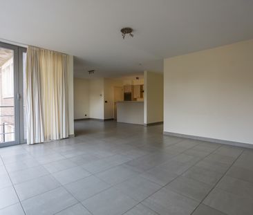 Ruim appartement in hartje Haasdonk - Foto 2