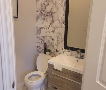 For Lease - 255 Barons Street, Vaughan, Ontario - Photo 6