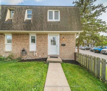 60 - 131 ROCKWOOD AVENUE — 3 Bedroom - Photo 1