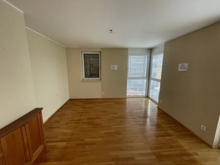 3-Zimmer-Wohnung mit möblierter Küche, Terrasse und Garagenparkplatz in beliebter Wohngegend Schärding - Foto 5