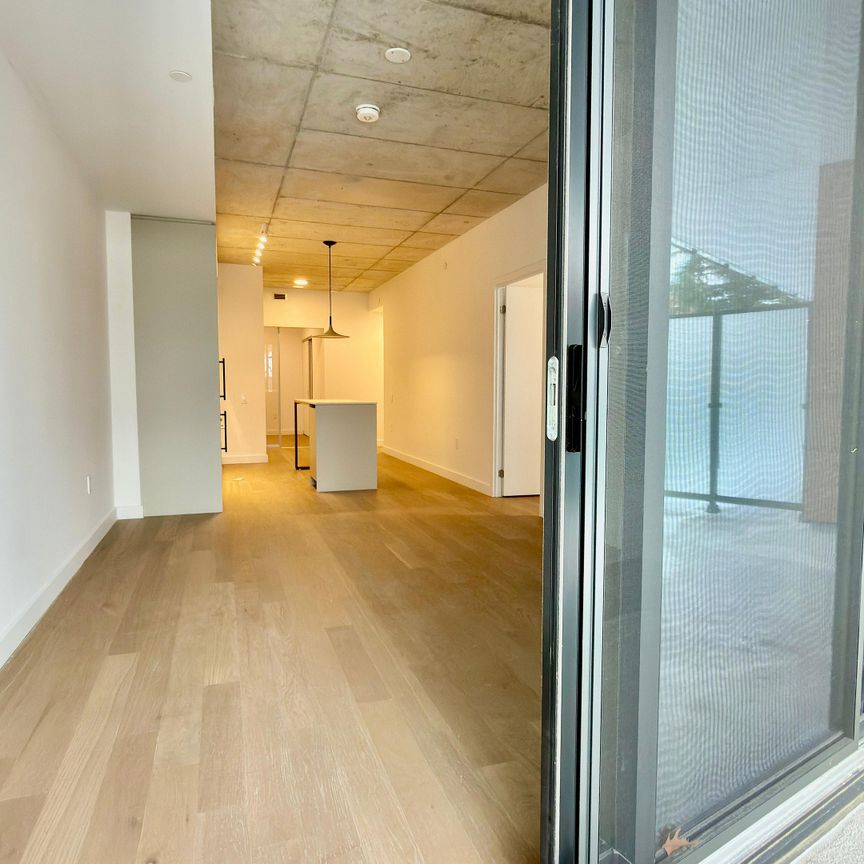 For Lease - 1720 Bayview Avenue Unit# 323, Toronto, Ontario - Photo 1