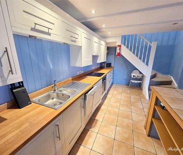 St. Mawes, TR2 - Photo 6