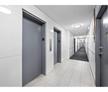 7110 Darcel Avenue - Photo 3