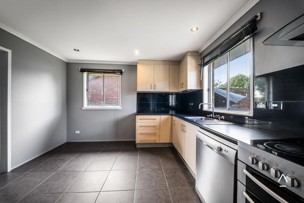 Great Family Home - Photo 1