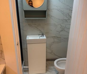 Studio Flat, Knights Hill, SE27 - Photo 5