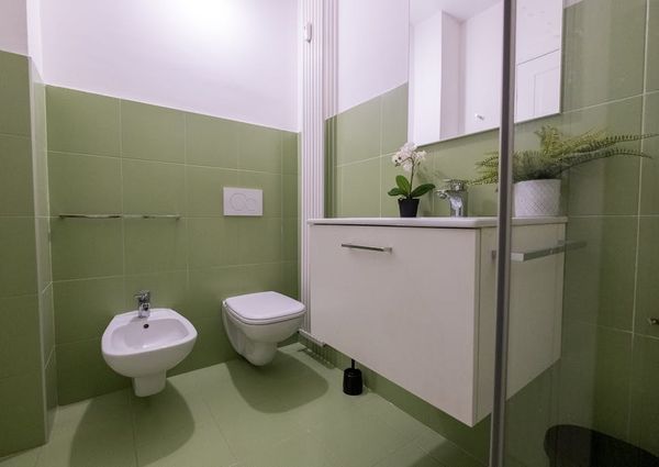 Piazza Carlo Caneva, Milan, Lombardy 20154