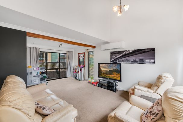 9 Nangara Street, Shailer Park QLD 4128 - House For Rent | Domain - Photo 1