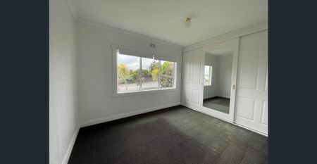 Enjoy, Living Here! - Photo 5