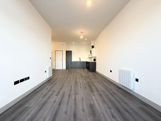 2 bedroom penthouse to rent - Photo 1