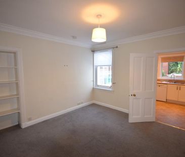 2 bedroom detached house to rent - Photo 2