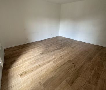 Location Maison 4 pièces 83m² BULLION 78830 - Photo 4