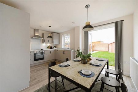 3 bedroom semi-detached house to rent - Photo 2