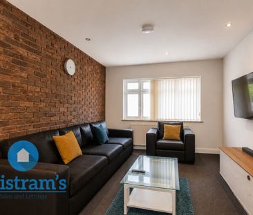 1 bed Shared House for Rent - Photo 2