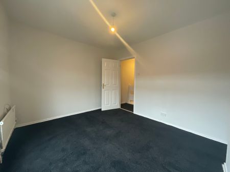 4 Glenvale Street, Belfast, BT13 3DD - Photo 3