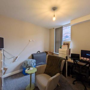 1 bedroom apartment to rent - Photo 2