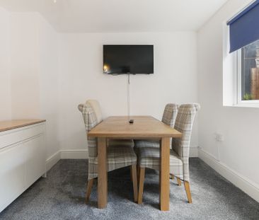 5 bedroom house share to rent - Photo 4