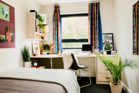 Small Ensuite - Photo 2
