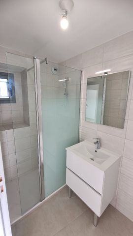 Location Appartement 3 pièces 61m² - Photo 4