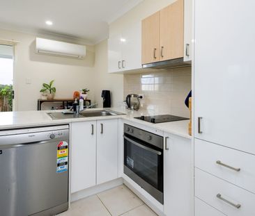 RARE ONE BEDROOM DUPLEX - Photo 3