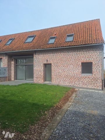 L O C A T I O N - TEMPLEUVE EN PEVELE - Appartement en duplex - 3 chambres - secteur calme - Photo 5