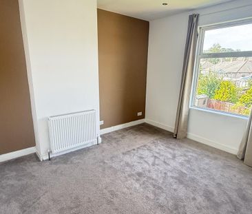 3 bedroom end of terrace house to rent - Photo 4
