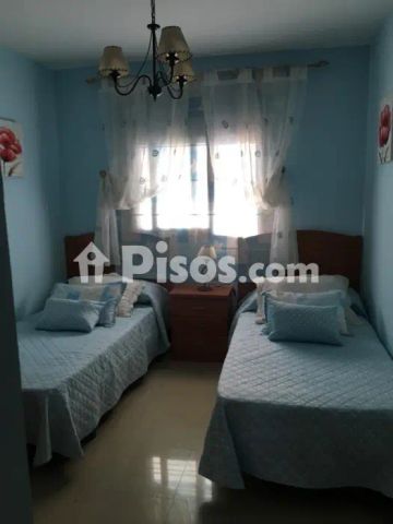 Apartamento en alquiler en Avenida Legión Española - Photo 3