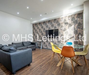 4 Bedroom Mid Terraced House for rent in Royal Park Terrace - Photo 2