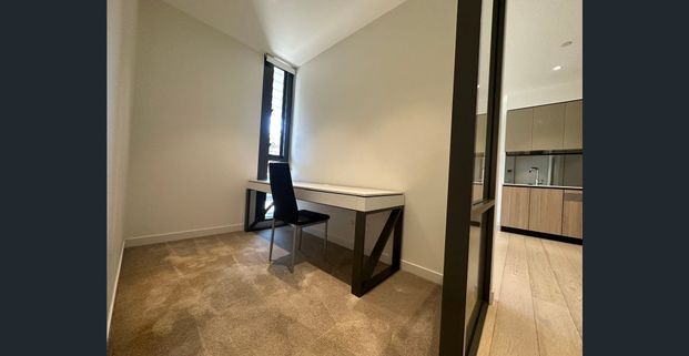 Macquarie Park - Luxurious Urban Living | Elegant Designer interiors & Timber Floors - Photo 1