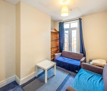 4 bedroom property to rent Chandos Street, Leamington Spa, CV32 - Photo 1