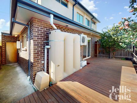 1/44 Creswick Street, Footscray - Photo 4