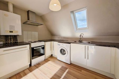 2 bedroom apartment to rent - Photo 4