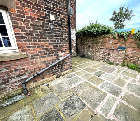 Old Brown Lane, Preston - Photo 5
