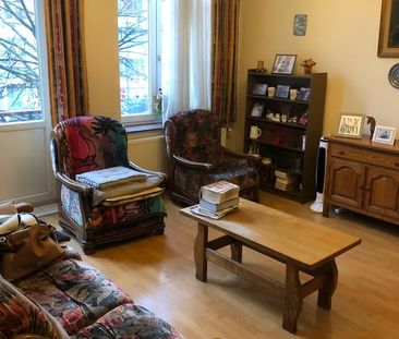 Appartement te huur - foto 2