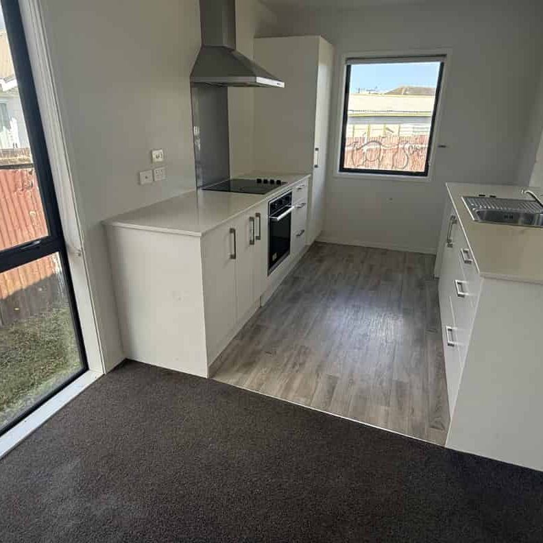 Lovely Three bedroom Family Home Otara - Photo 1