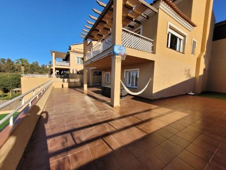 4 room luxury Detached House for rent in Málaga, Andalusia - Photo 2