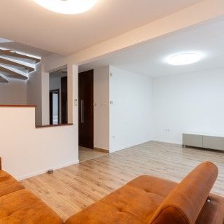 Semi-detached house in dist.2. - Fotó 1